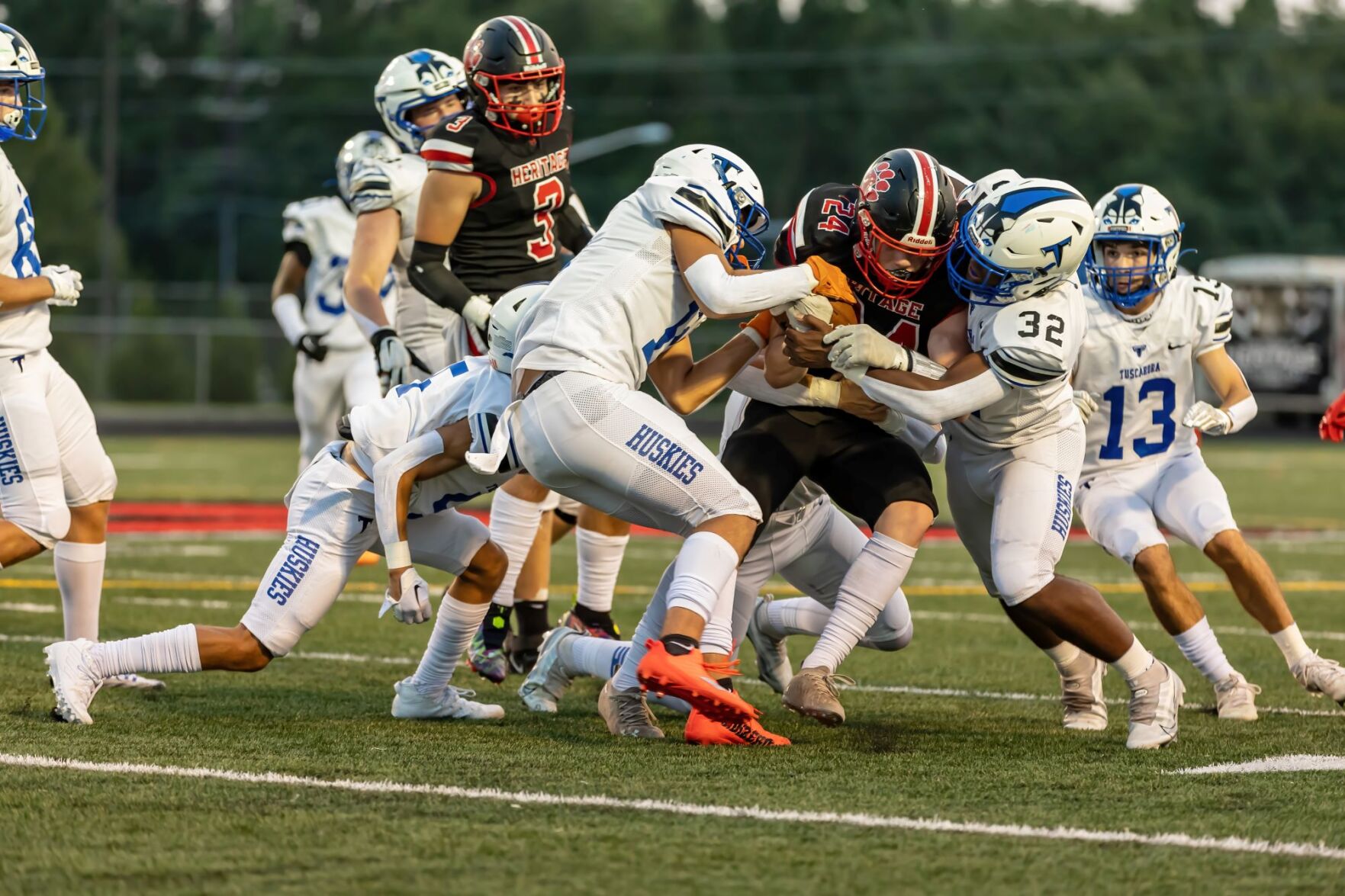 THS vs HHS 22 football_7.jpg